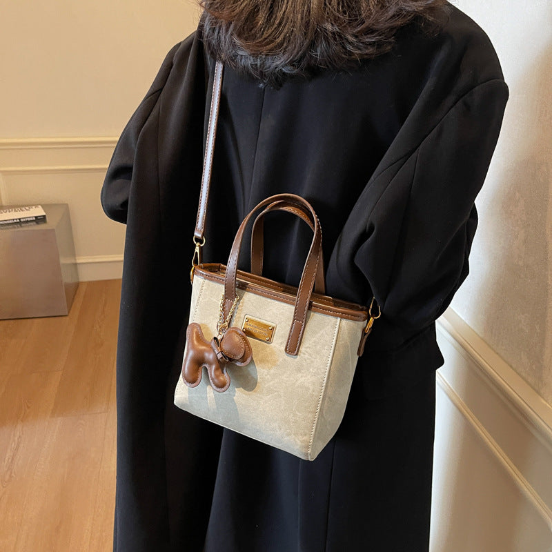 Retro trendy underarm bag women's 2025 autumn and winter new fashionable large-capacity tote bag commuter casual women's bag