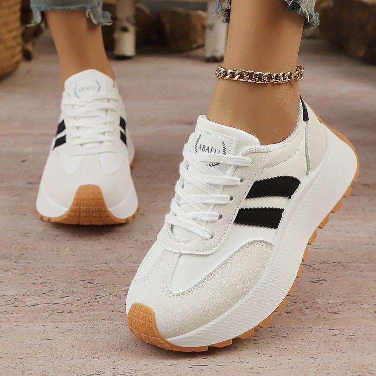 Wholesale women's spring/autumn new lightweight soft sole chunky sneakers - slimming, versatile, fashionable, casual white shoes