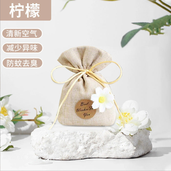 Car fragrance bag, small flower style wardrobe sachet, fragrance air freshener, long-lasting fragrance, deodorant handy gadget sachet