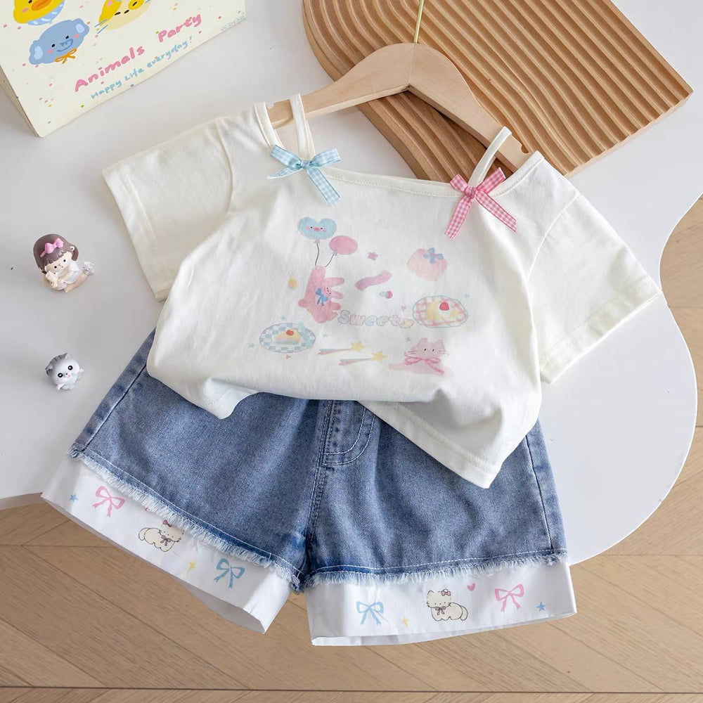 Girls'  new cartoon short-sleeve summer outfit: cute and stylish baby girl set - versatile casual top and trendy shorts