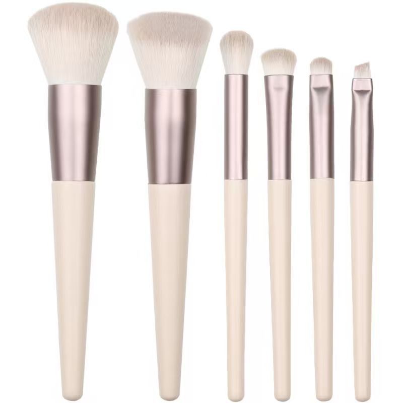New wooden handle makeup brush set - concealer brush, powder brush, foundation brush - beginner's complete set of makeup brushes - cangzhou style