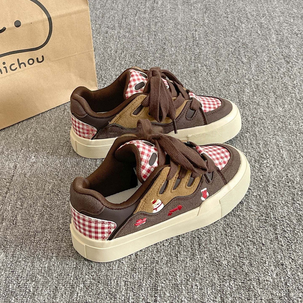 Women's white sneakers: new 2025 autumn collection - versatile platform sneakers for students, perfect with skirts, unique design, thick sole, athletic & casual style