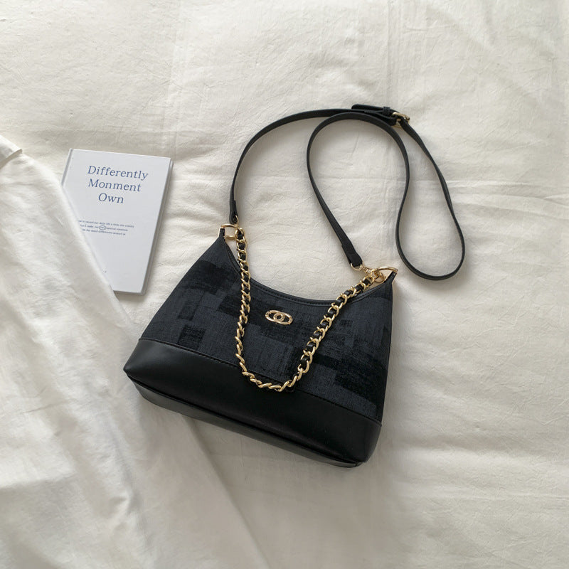 Korean style chanel-inspired handbag - women's chain shoulder bag - new fashion gradient commuter bag
