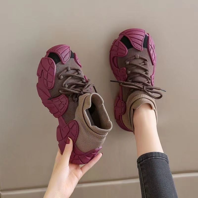 Flyknit lightweight dad sneakers women's 2025 summer new breathable non-slip hiking shoes versatile chunky sole sock sneakers