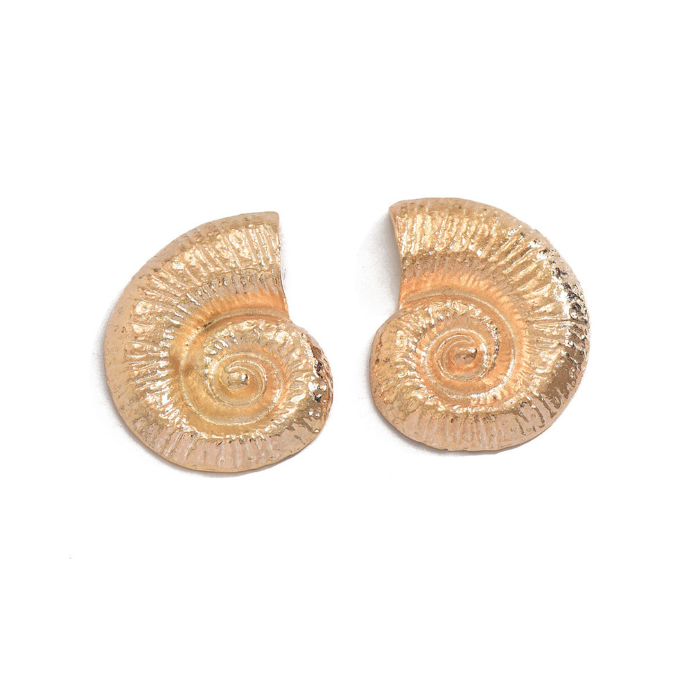 Wholesale alloy seashell earrings - european & american style, ocean-inspired studs, women's fashion, vintage geometric threaded statement earrings