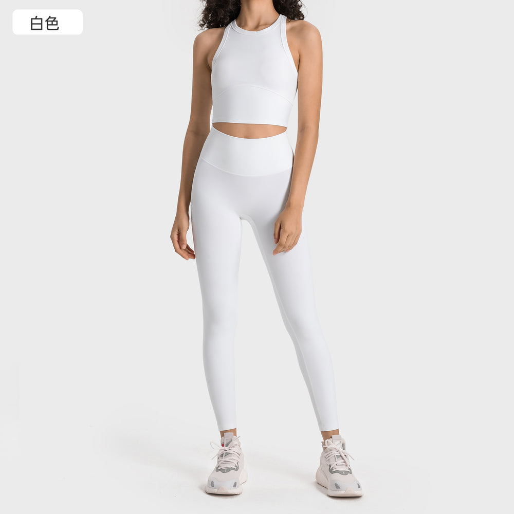 High-stretch yoga capris with built-in bra and shockproof sports top - professional training yoga fitness set for women