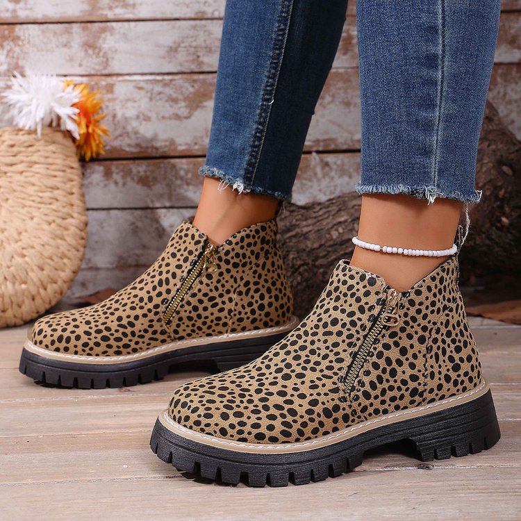 Hot new products are available for bulk purchase. the collection code is 0.67 code segment 36-43.   dropshipping
