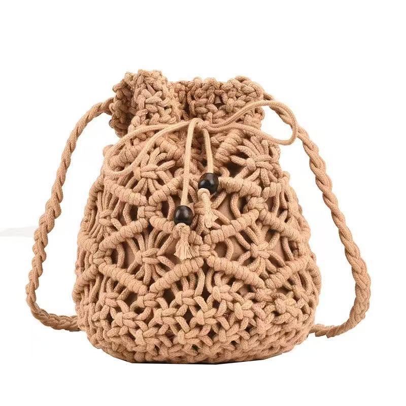 Small lucky bag woven messenger bag fashionable versatile small bag shoulder woven bag summer Internet celebrity niche woven shoulder bag